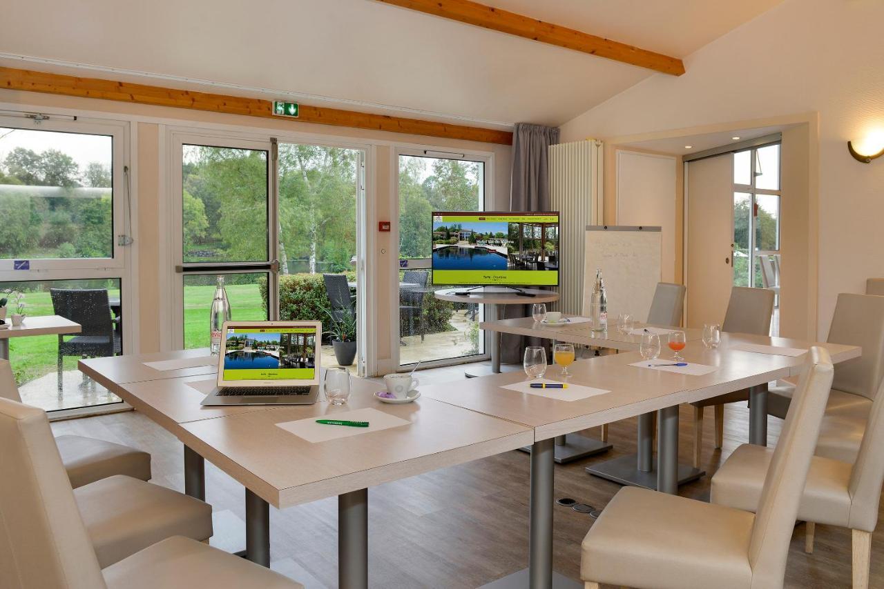 Logis Hotel Val De Vienne Le Vigeant 외부 사진
